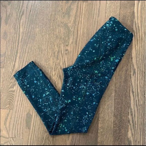 Workout bundle Puma, Athleta, Victoria Secret XS - Picture 2 of 14